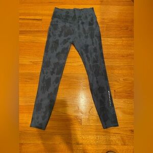 Women’s High-Waisted Tie-Dye Performance Leggings – Size Small